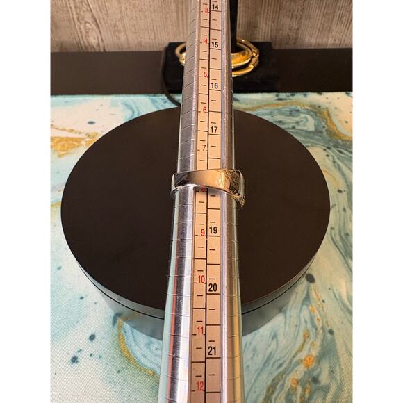 Sz 8 - Light Green 2CT Moissanite Ring w/ GRA - Picture 9 of 9